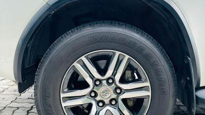 Fortuner 2.4AT 4X2 2020 KM130258