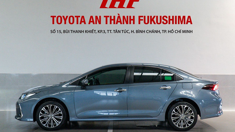 Corolla Altis 1.8V 2022 KM24942