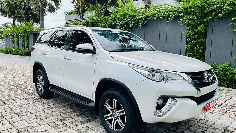 Fortuner 2.4AT 4X2 2020 KM130258