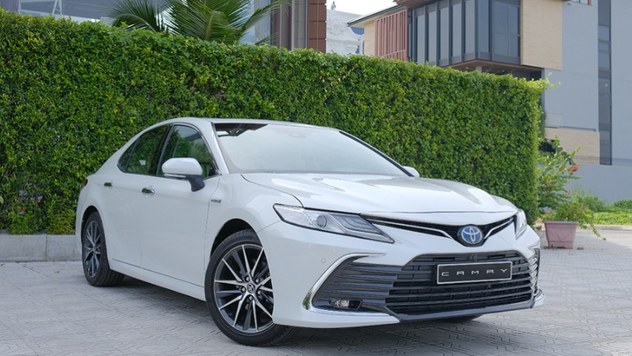 Camry 2.5HV