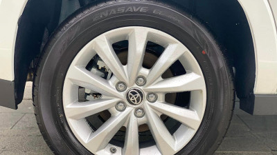 INNOVA CROSS 2.0V
