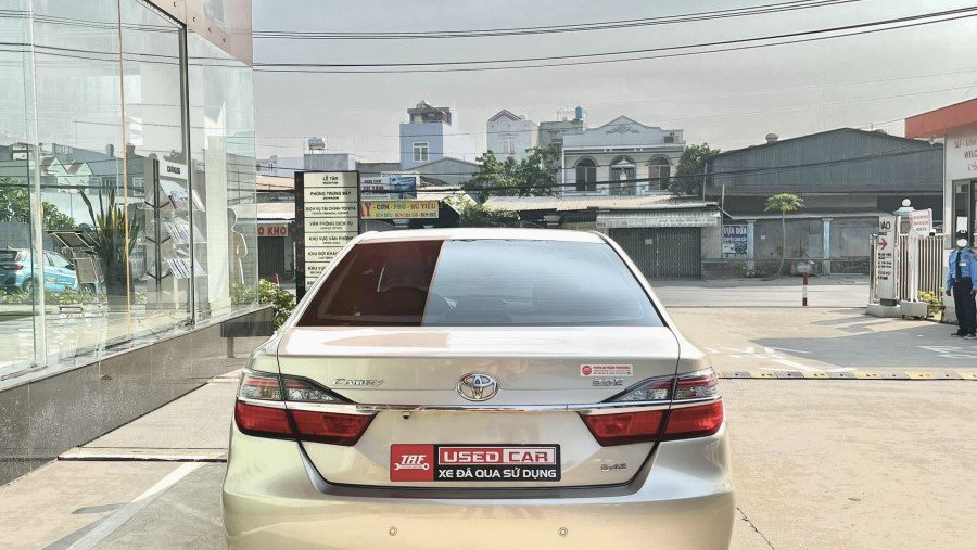 Camry 2016 Màu Nâu Vàng - ODO 101 Ngàn