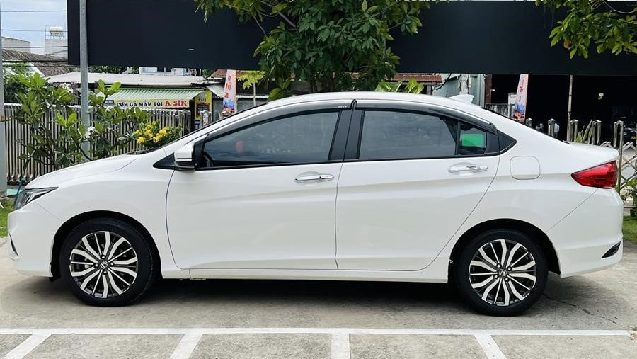 Honda City 1.5 CVT 2020 Màu Trắng Odo 13.000 Km