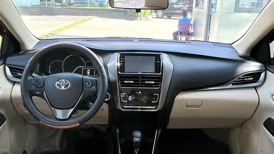 Vios G 2022 Màu Đỏ - Odo 1277 Km